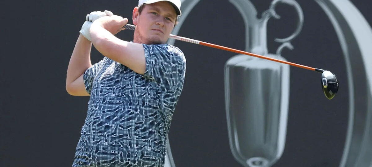 MacIntyre seven shots behind going into Open final round