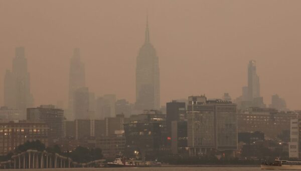 How to read the Air Quality Index (AQI) scale, and how it can help you stay safe from wildfire smoke