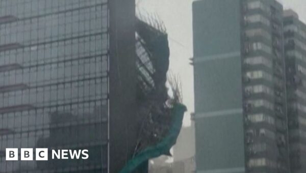 Watch: Scaffolding ripped from Hong Kong building as Typhoon Noul makes landfall