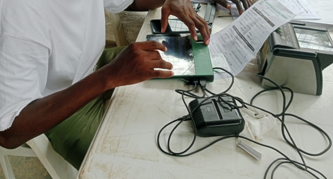 INEC Insists CVR Ends Today, Urges Nigerians To Register Before Deadline