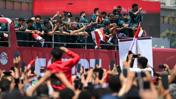 Hundreds welcome Salah’s Egypt home after best World Cup run