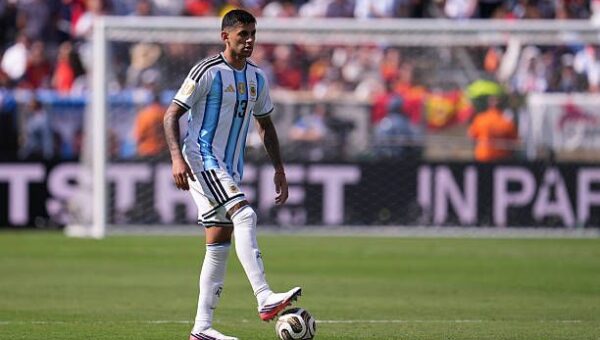 Watch: Cristian Romero appears to snub Donald Trump during World Cup medal ceremony