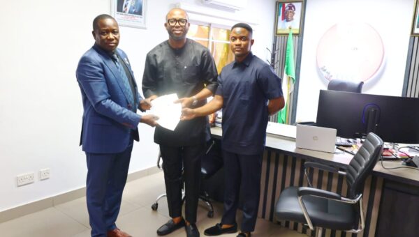 EFCC returns N108m recovered from former employees to Lagos company