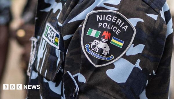Traffic officers arrested for allegedly seeking bribe from Nigeria’s anti-corruption boss