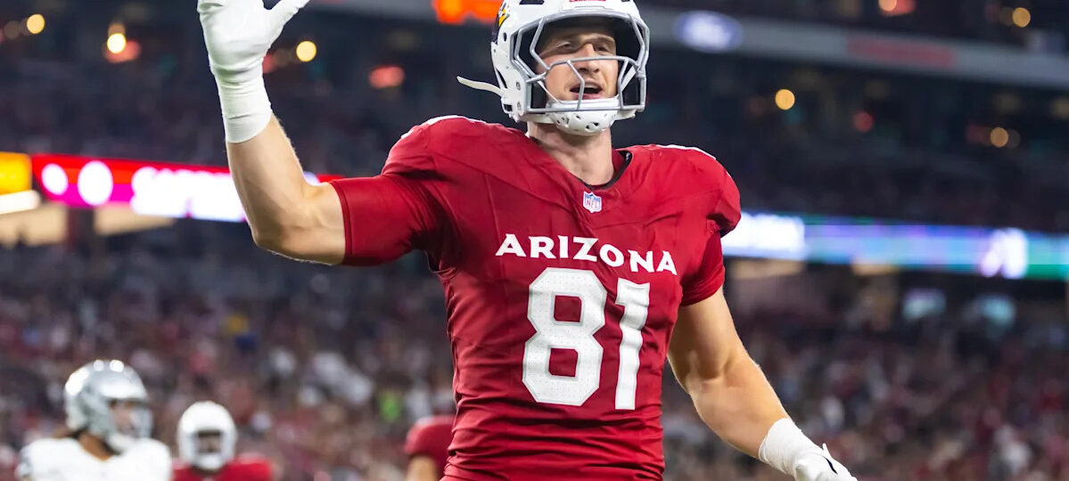 Arizona Cardinals tight end retires immediately due to neck injury at 28