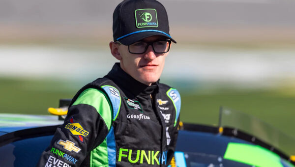 Parker Retzlaff in line to make 2026 Chase with Viking Motorsports