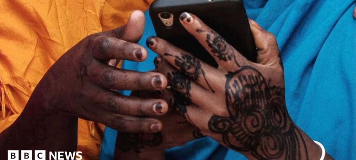Why WhatsApp usernames could upset Somalia's anti-terror fight