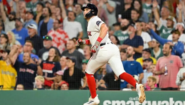 Will Middlebrooks has Epic Reaction to Caleb Durbin’s Home Run to Extend Red Sox Win Streak to 14