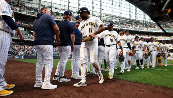 Milwaukee Brewers must make big trade to “get over the hump” in NL pennant race
