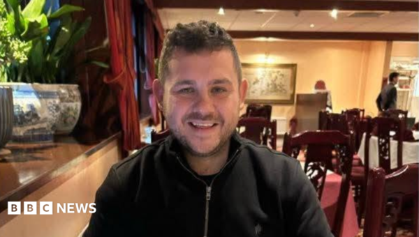 Bar rules out jobs for young people if parents apply for them