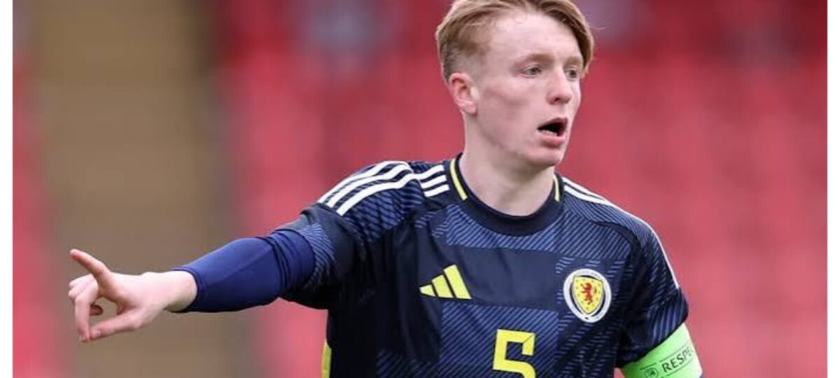 Arsenal announce deal for defender Callan Hamill