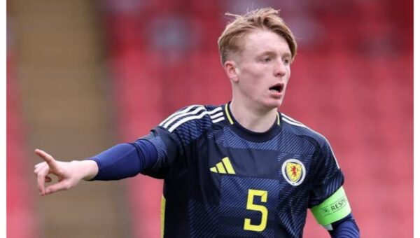 Arsenal announce deal for defender Callan Hamill