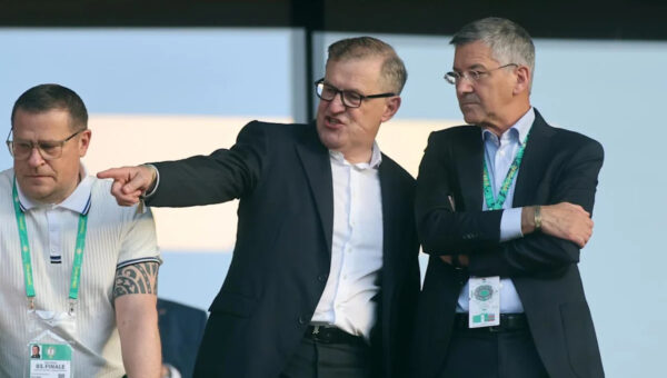 “It’s astonishing what can end up being spread" – Bayern chief calls out fake Olise rumours