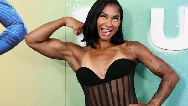 Jordan Chiles flips, vogues and dips her way through a WWE entrance at Fanatics Fest