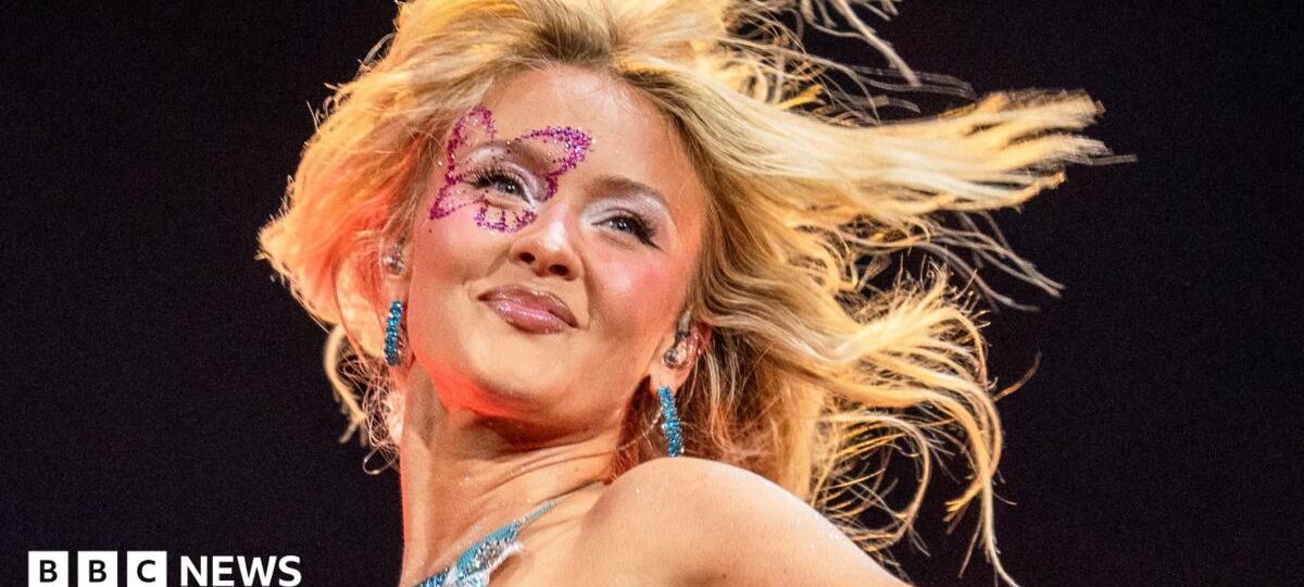 How to do neon festival make-up - without harming your skin