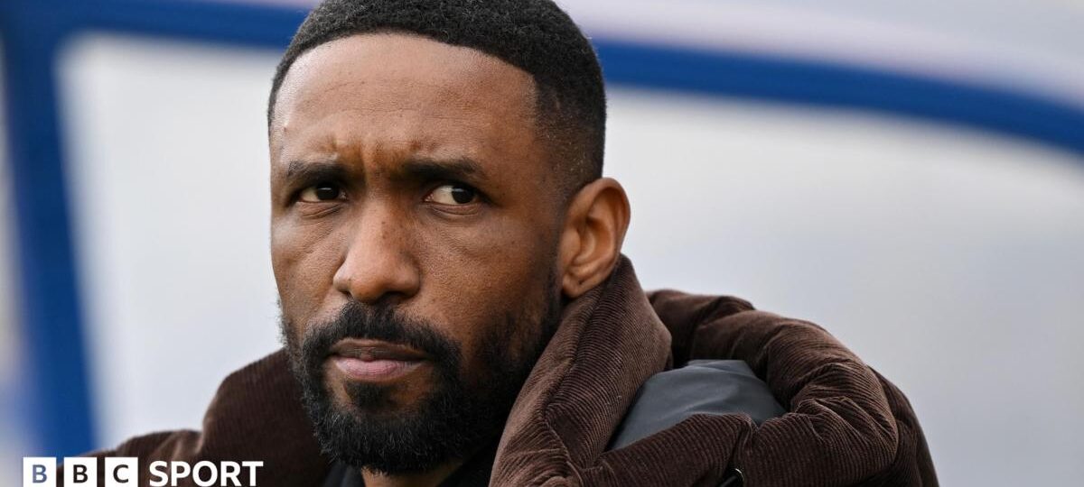 Growing concerns before Defoe exit - Woking director