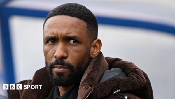 Growing concerns before Defoe exit – Woking director