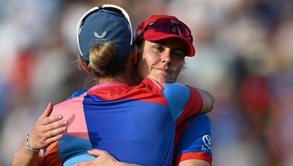 England have won back fans during World Cup - Edwards