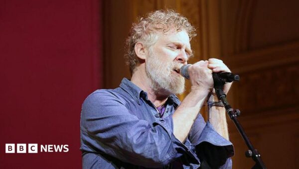 Oscar-winning songwriter Glen Hansard killed in crash