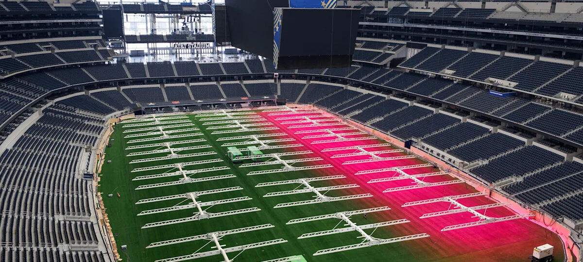 Former Cowboys among NFL players asking stadium owners to keep World Cup grass