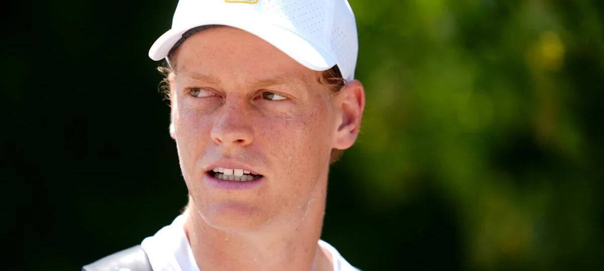 Does Wimbledon have a heat rule and could play be suspended?