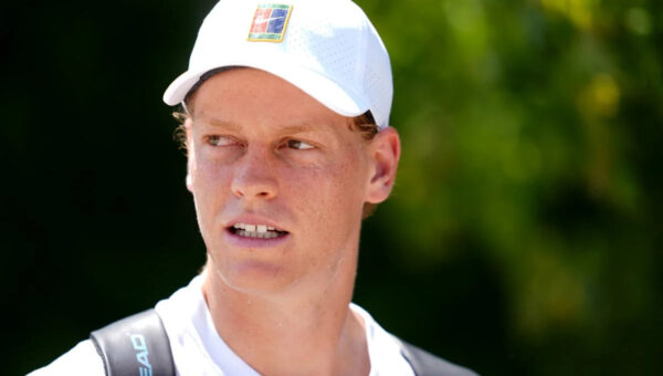 Does Wimbledon have a heat rule and could play be suspended?