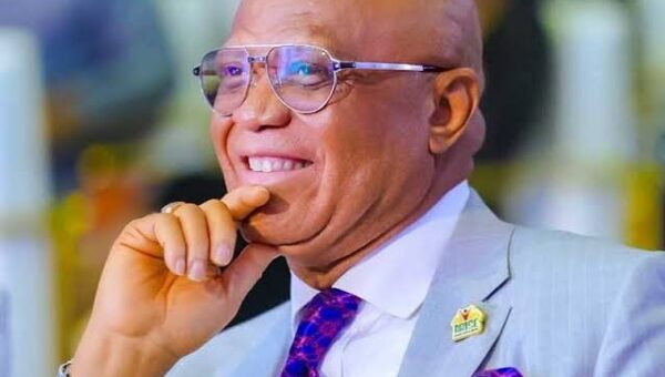 Governor Eno hands over ibom model farm to AKSU