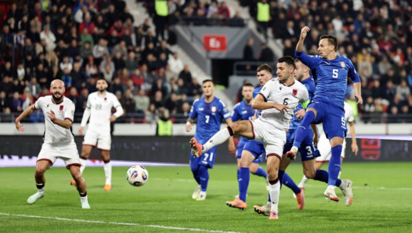 Udinese plan €6m Ugresic offer as bidding war hots up