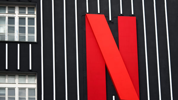 Netflix dabbles in shorter video content with its new set of publisher deals with Variety, others