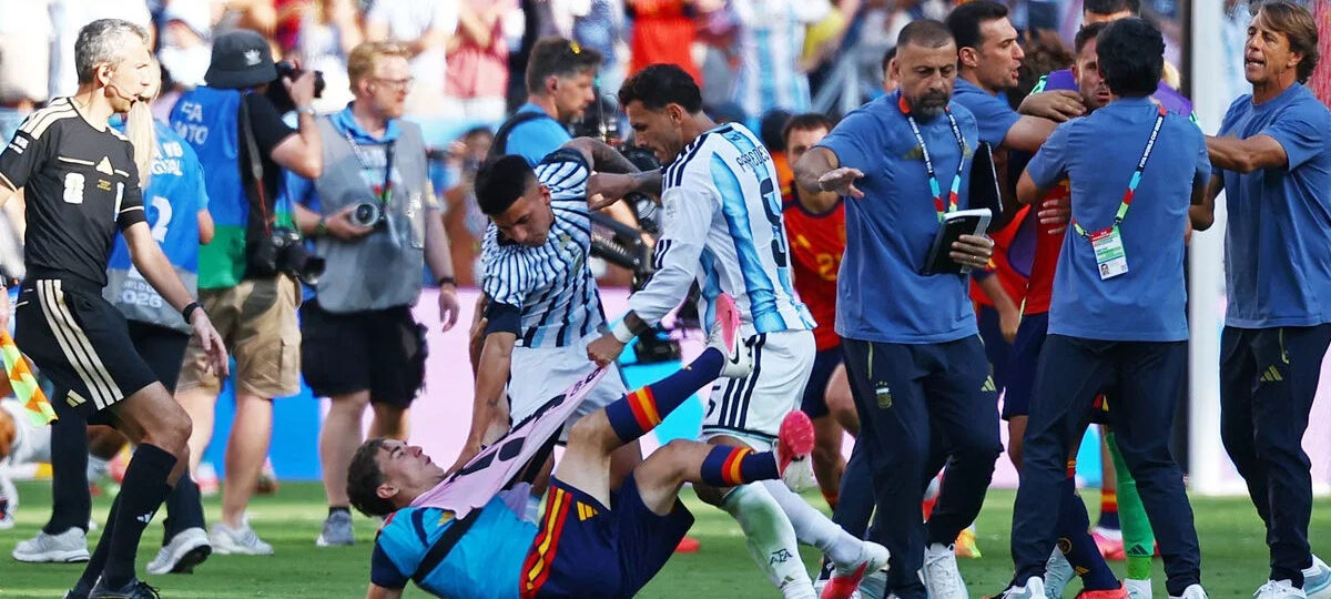 Leandro Paredes sent off after final whistle as Argentina’s World Cup ends with punches and in disgrace