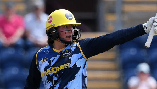 Parfitt leads Glamorgan to big win against Worcs