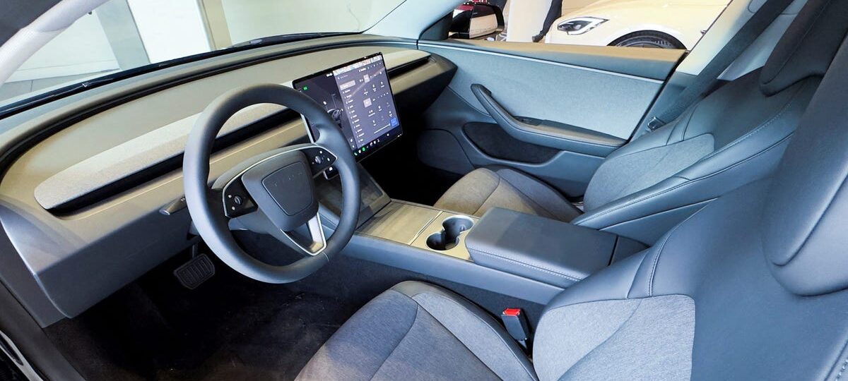 Investigator says Tesla driver went 'pedal to the metal' before crashing into Texas home, killing a woman