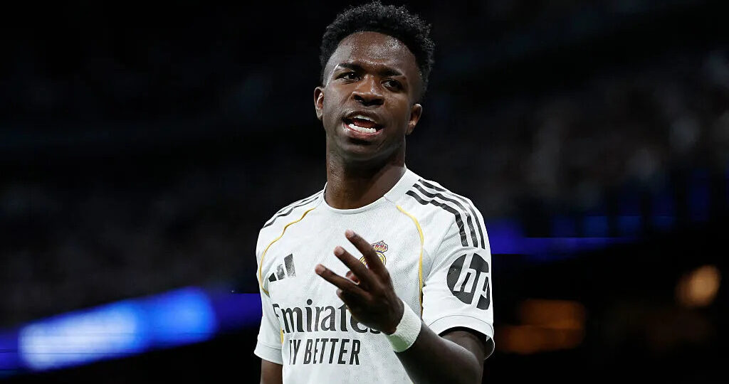 Arsenal ‘ready record contract’ for Vinicius Jr but Real Madrid set for further talks – latest transfer news