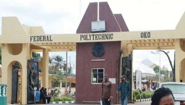 Students accuse landlord, caretaker of negligence, call for their arrest over collapse of dilapidated hostel [VIDEO]