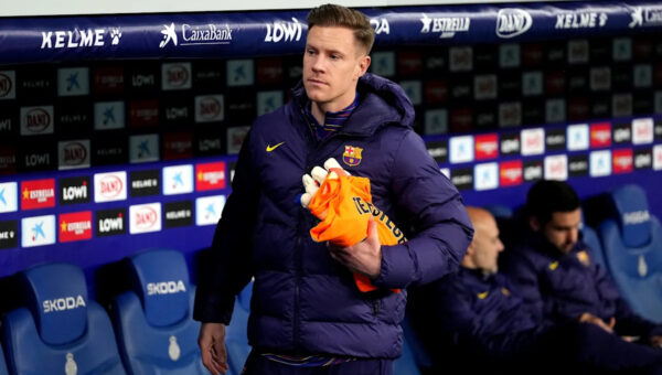 Barcelona captain cuts holiday short to fast-track Ajax loan move