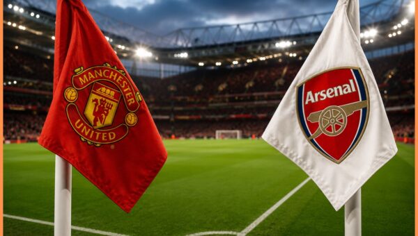 Man United and Arsenal midfield target turns down new contract at Premier League club