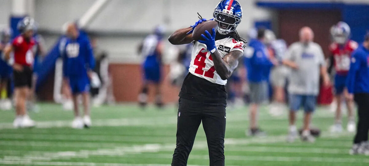 Giants waive linebacker Cam Jones and defensive lineman C.J. Ravenell