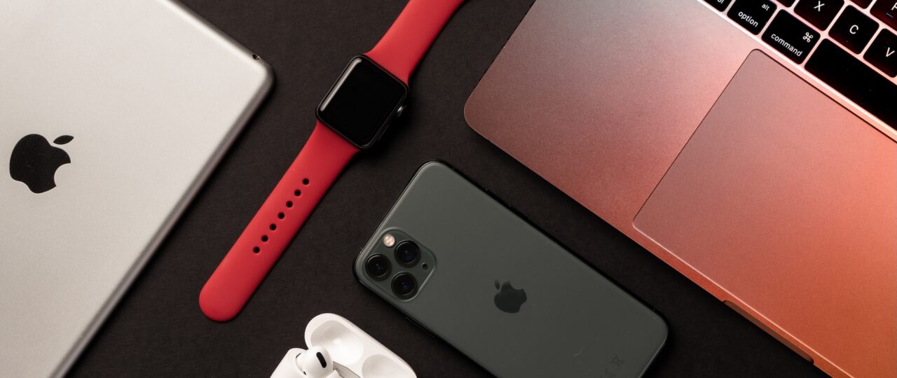 Apple stockpiles inventory as it braces for ‘significant supply constraints’