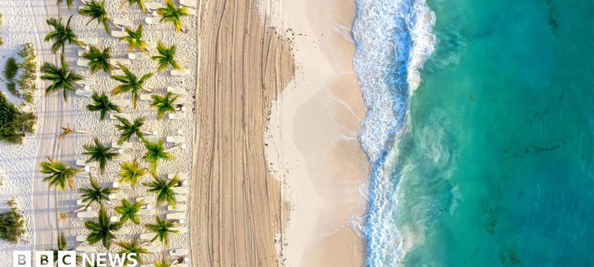 Holidaymakers warned about 'explosive diarrhoea' cyclospora parasite infection