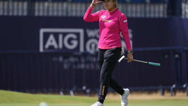 Shiho Kuwaki holds 1-shot clubhouse lead in second round of British Women’s Open