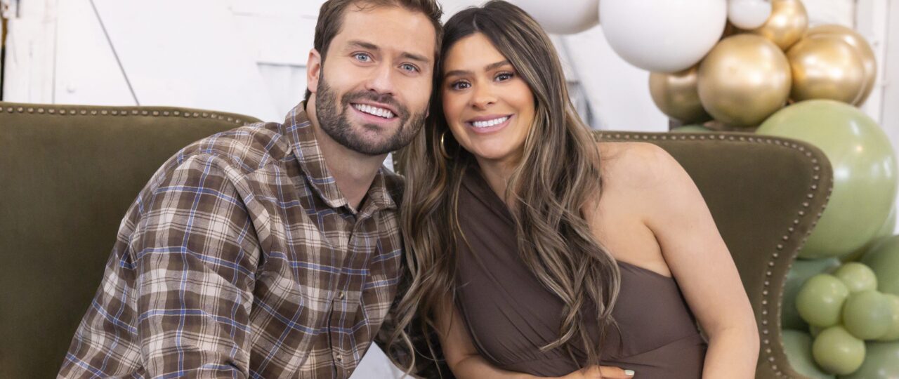 Why Did Taylor Frankie Paul & Boyfriend Dakota Mortensen Break Up?