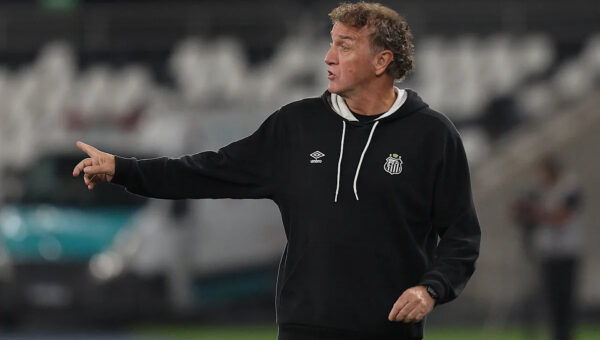 Santos youngster wins Cuca’s trust and becomes attacking option