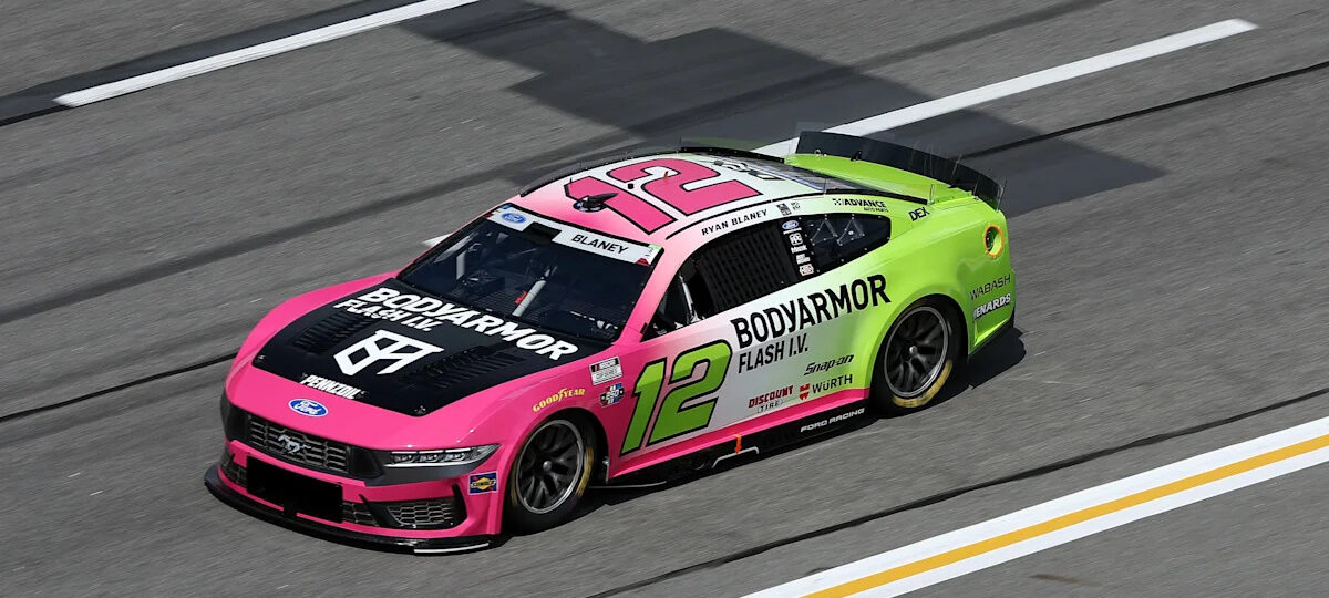 NASCAR Cup Series at Atlanta: Starting lineup, TV schedule for today's race