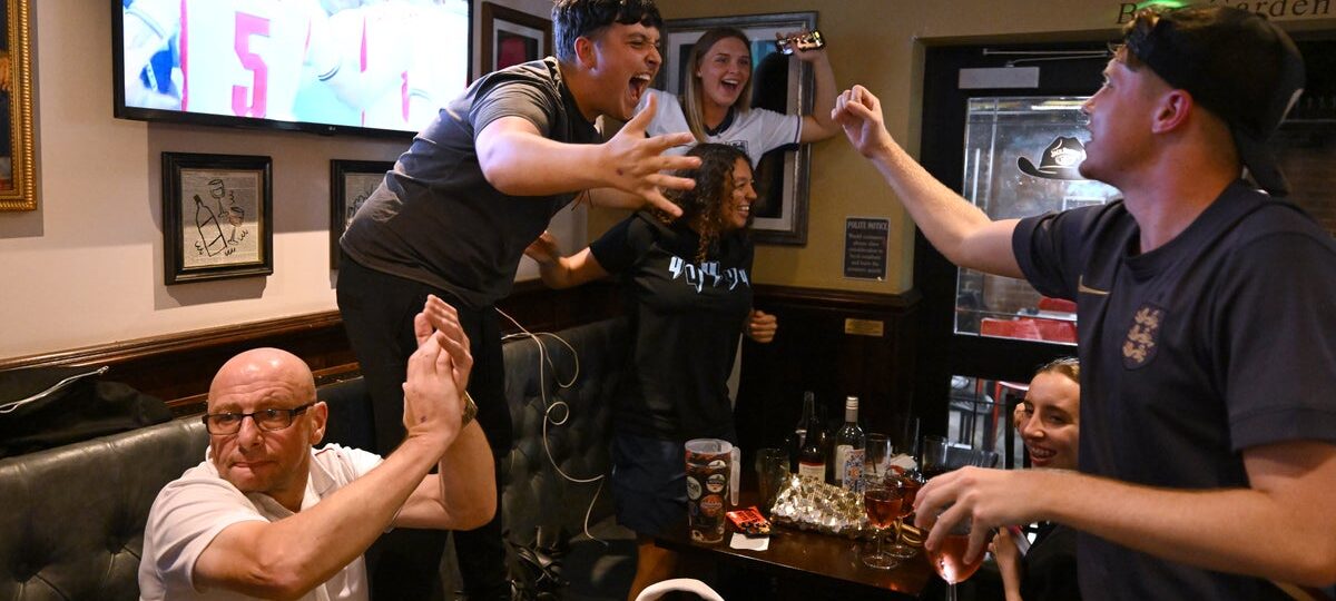 England fans celebrate as pubs set to stay open longer for Norway clash