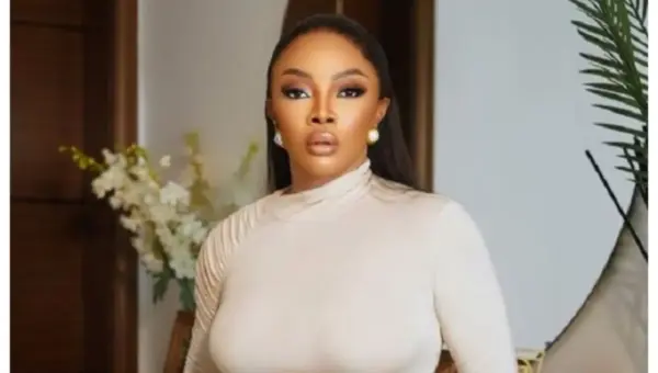 ‘I believe in dating within your income bracket’ – Toke Makinwa