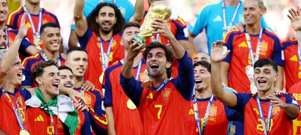 Spain secure World Cup glory to banish miserable Argentina and their anti-football