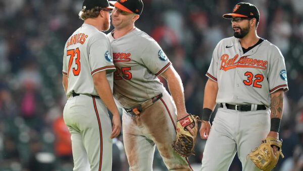 Orioles outlast Astros 4-2 in 11 innings for 6th consecutive victory
