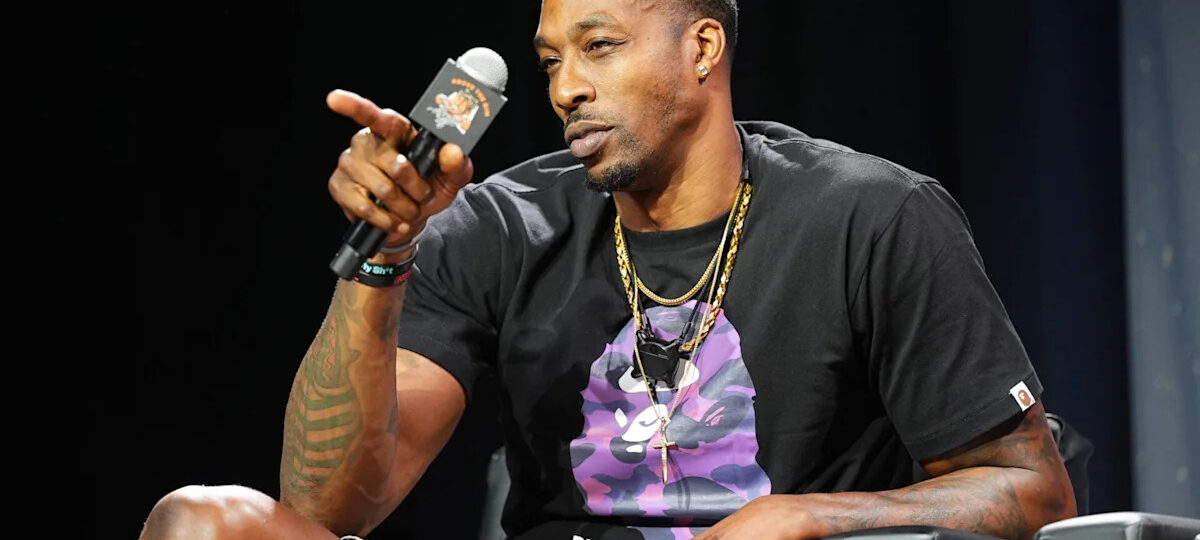 Dwight Howard loses his mind over randomly spotting Kobe Bryant’s ex-teammate in New York City