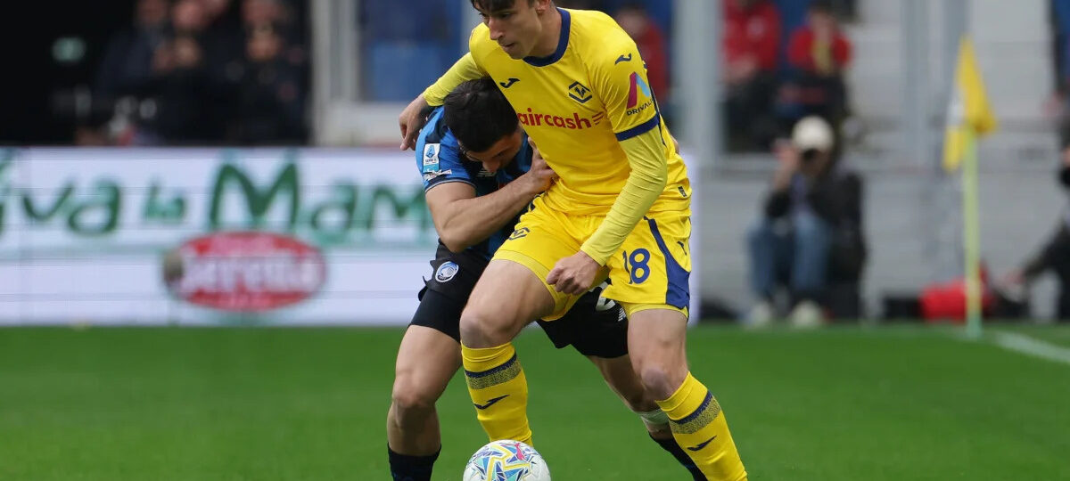 Bowie wanted by Sassuolo, Verona double €6m fee in six months from Hibs