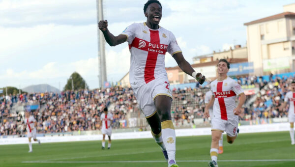 Juventus close €18m Ekhator deal with Genoa and send Next Gen star the other way